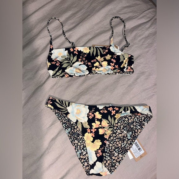 Billabong Other - Reversible Billabong Swimsuit Brand New